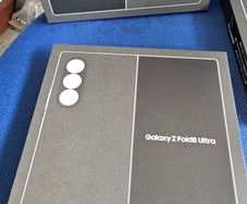 Samsung Fold 8 / Fold 8 Ultra