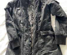 Black heavy winter coat with detachable hood