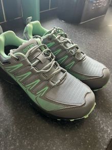 OUTJET Women's Waterproof Hiking shoes