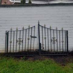 Set of gates for sale