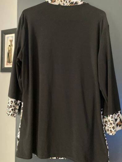 Black and leopard top