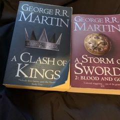 Game of Thrones: A song of Ice and fire book 2 set