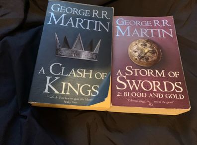 Game of Thrones: A song of Ice and fire book 2 set