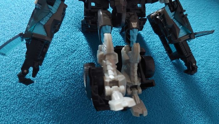 Transformer / toy / stockade