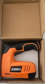 Cordless Staple and Tack  Gun