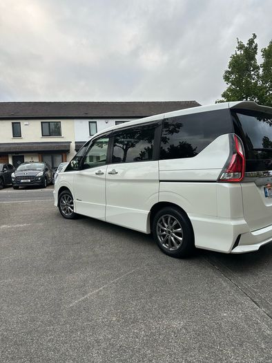 2017 Nissan Serena