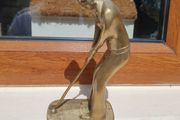 brass golfer