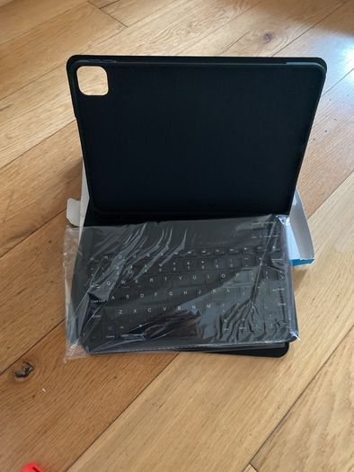 iPad Pro 11 Smart Keyboard case