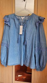 BNWT - M&S demin lace blouse UK 8