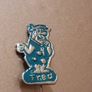Vintage Lapel Pins  X 9. ( 1960s ) Image 7