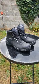 Steel toe work boots
