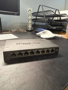 Netgear GS108E Managed Switch 8 Port Gigabit Ethernet LAN (Condition: Very Good)