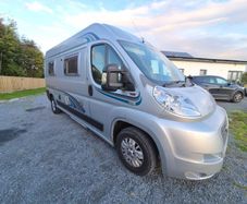 Camper