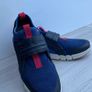 Women's sneakers Image 2