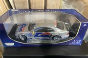1:18 Mercedes SL500 touring diecast. Genuine model