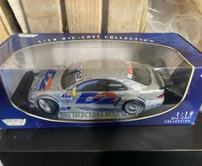 1:18 Mercedes SL500 touring diecast. Genuine model