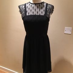 H&M lace detail dress in size 10