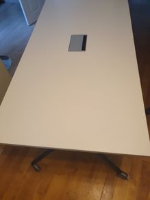 Haworth flip top Planes office table white 160 x 80 cm with cable management RRP  new 500e+
