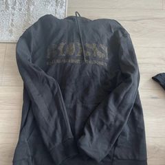 hugo boss jumper