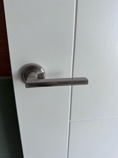 Iseo White 5 Panel Internal Timber Doors For Sale
