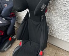 Child car seats