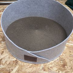 cat scratcher