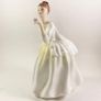 Royal Doulton Figurine Flower of Love HN 2460 Image 7