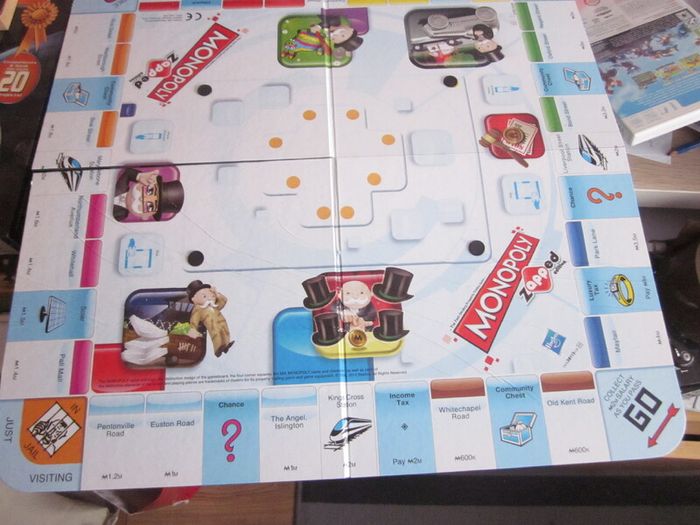 Monopoly Zapped Edition, iPad/Phone/Pod Application