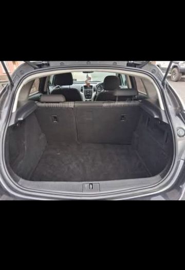 2012 Vauxhall Astra