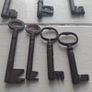 7 Antique Skeleton Keys Image 3