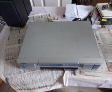 Sanyo 2 Head Long Play VHS Video Player, Model VHR-M292, in very good condition and seems to be working fine