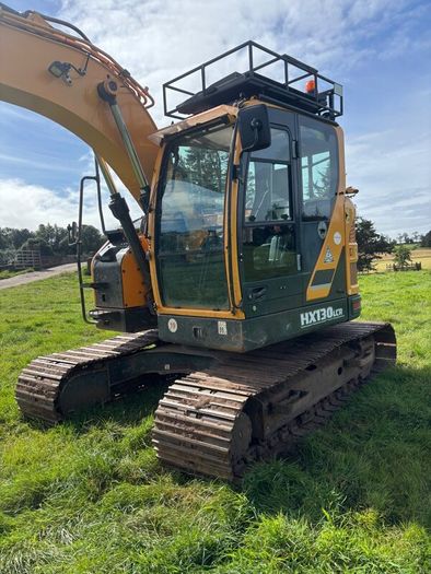 2020 Hyundai HX130 digger