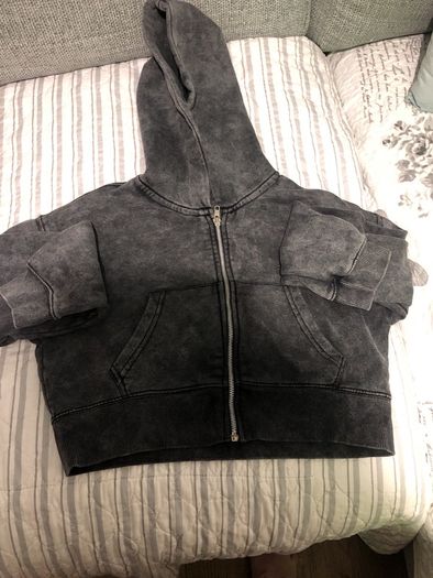 Trousers and hoodie Zara