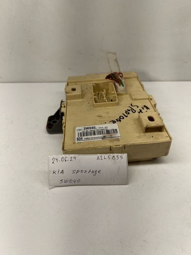 Kia Sportage Fuse Relay Box 1.7 Crdi Diesel 919503w040 Mk3 2012 A2l5b3s