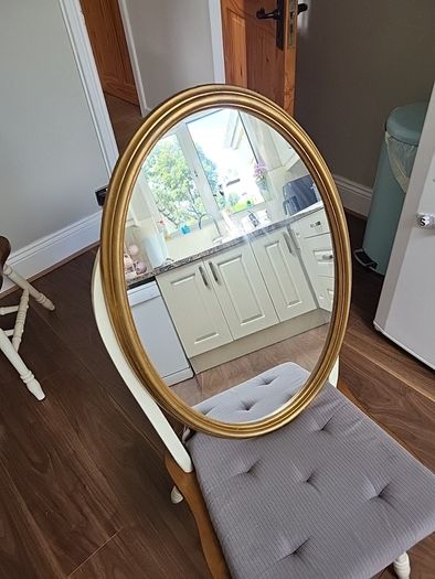 Mirror oval shape