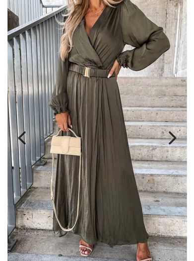 long khaki dress with belt size fits sm m very strechy