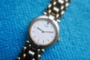 SEIKO Ladies Watch 4N00-371 WP Gold Tone Quartz Analog Ladies Watch