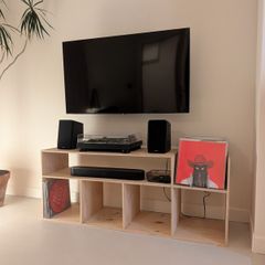 Record player stand / Media unit / TV stand