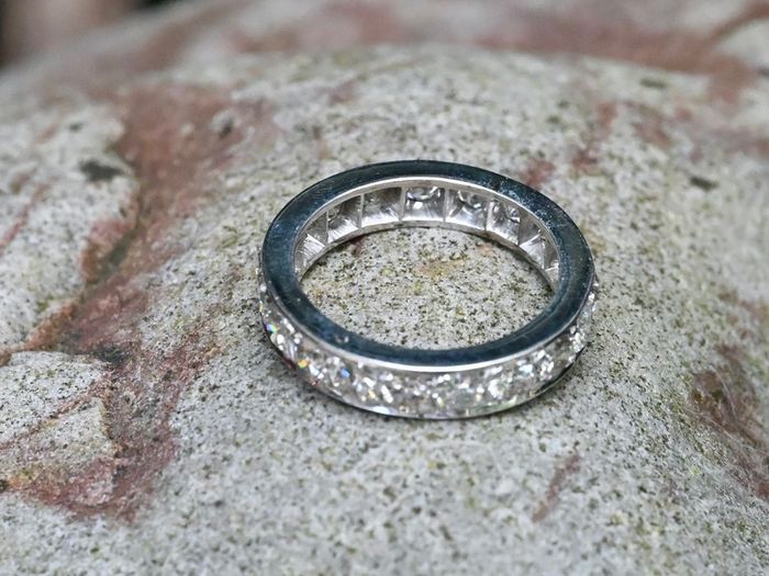 Vintage 1960/70s Diamond Eternity Ring - 18ct
