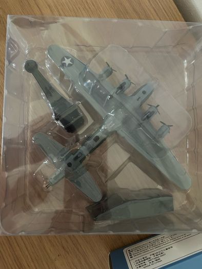 Model Airplane B 17
