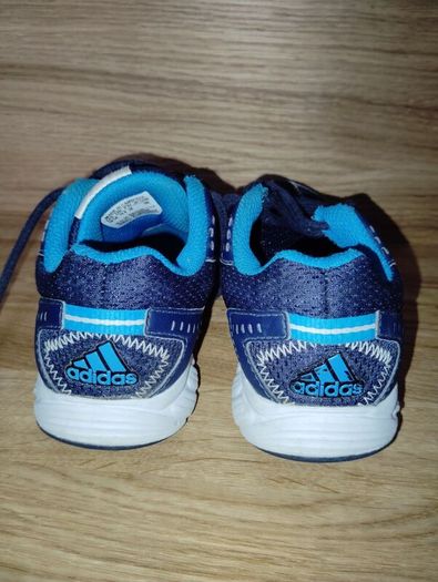 Adidas boys shoes.UK10