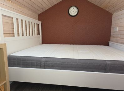 Ikea Hemnes Double bed & mattress