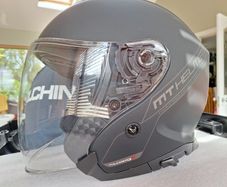 Two XL Motorcycle / Scooter Helmets MT Thunder 3 SV Jet & Duchinni D701