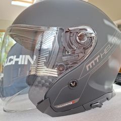 Two XL Motorcycle / Scooter Helmets MT Thunder 3 SV Jet & Duchinni D701