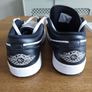 Nike Air Jordan Image 2