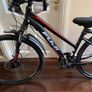 Fuji Ladies Hybrid Bike Image 2