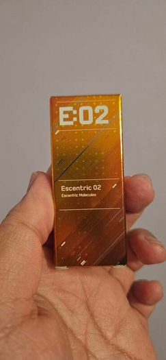 Molecule Eau De Toilette in E02 Eccentric 02 in 2ml