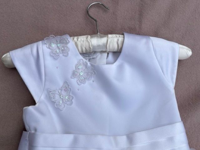 Beautiful tigerlily white Communion Dress
