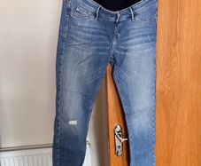maternity jeans
