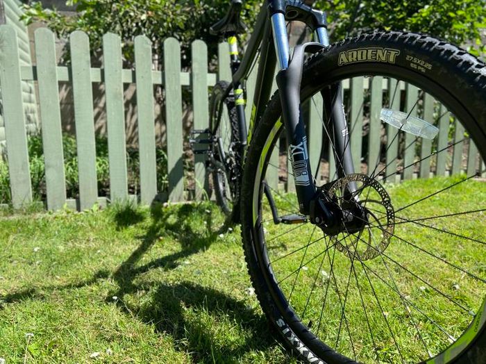 Mens mountain bike-Voodoo Bantu